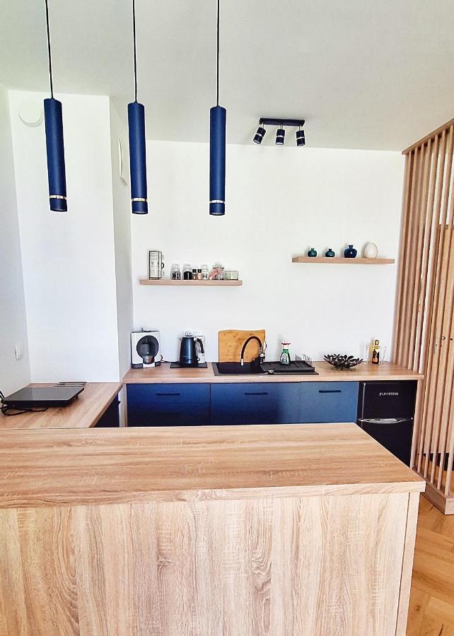 Blue Amber Apartment Rumia Ngoại thất bức ảnh